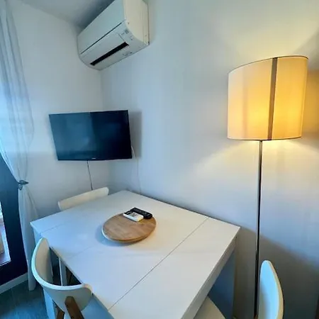 Cap D'agde Acces Direct A La Apartmán *